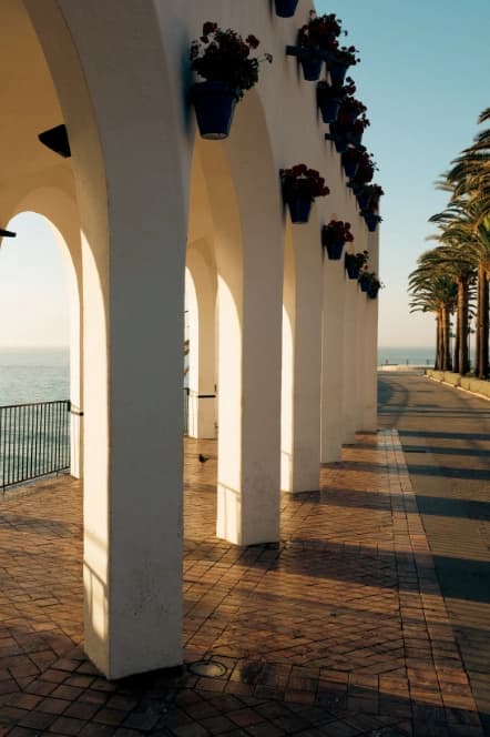Spanien