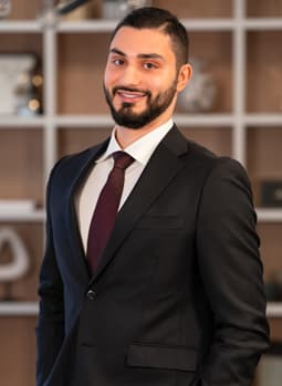 Jones Alizada