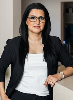 Nila Rezaei